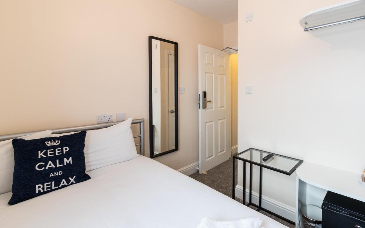 Royal London Hotel By Saba ภายนอก รูปภาพ