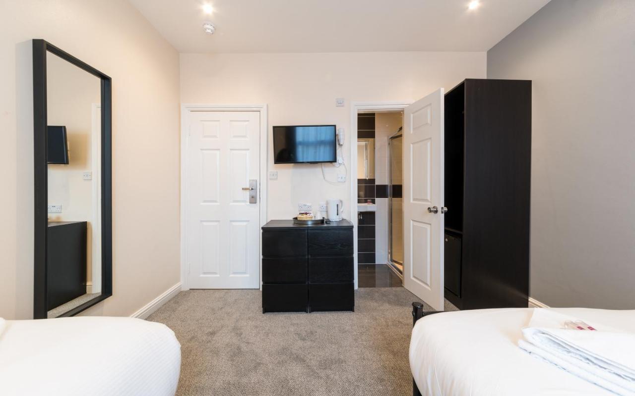 Royal London Hotel By Saba ภายนอก รูปภาพ